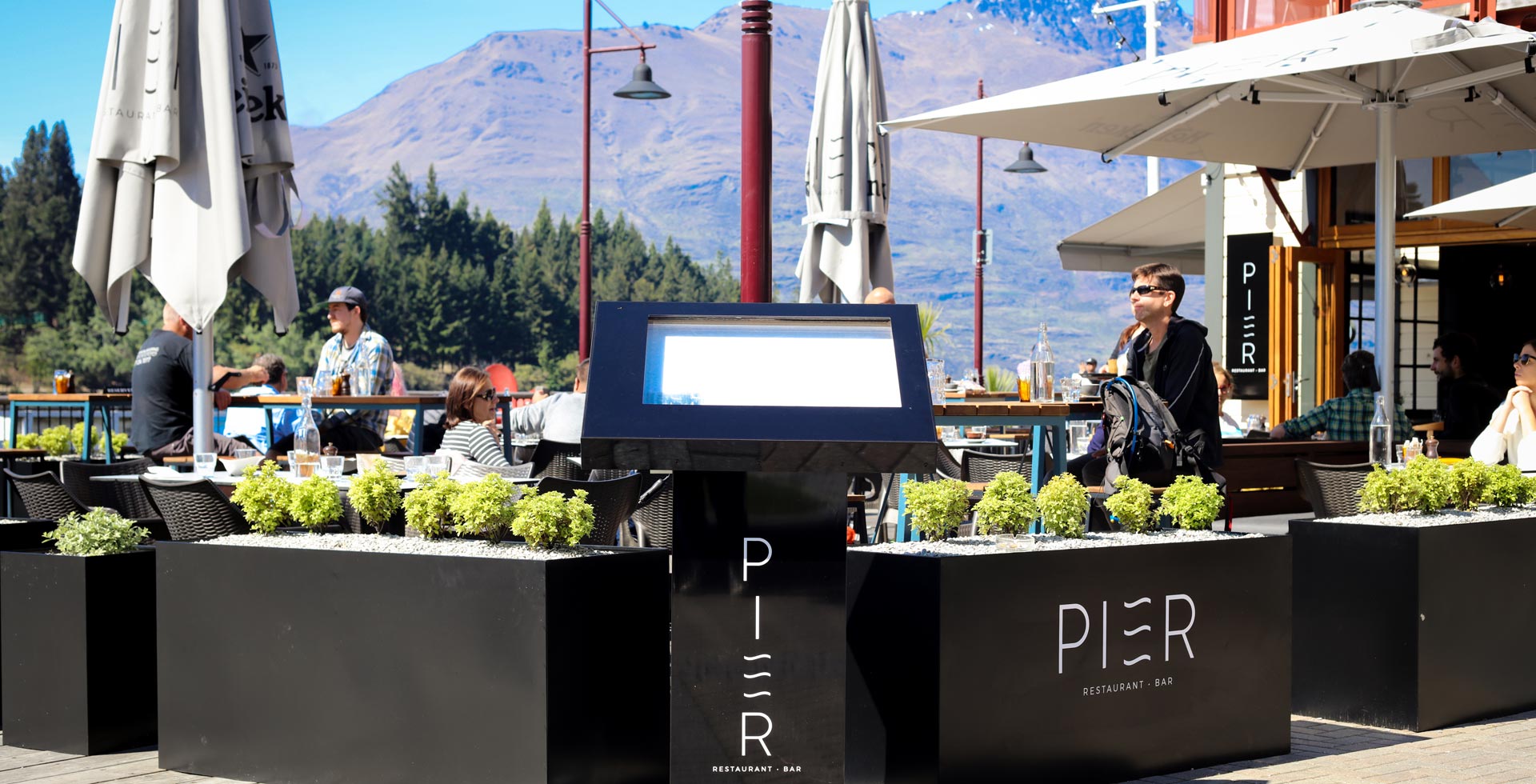 Pier restaurant in Steamer Wharf Queenstown